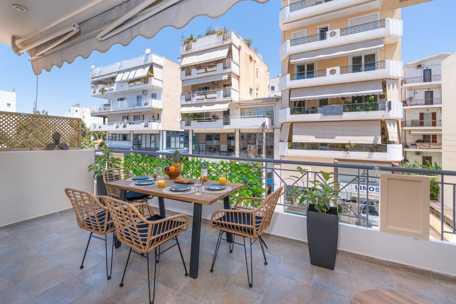 Luxurious Coastal Retreat In Central Glyfada Athens Ngoại thất bức ảnh