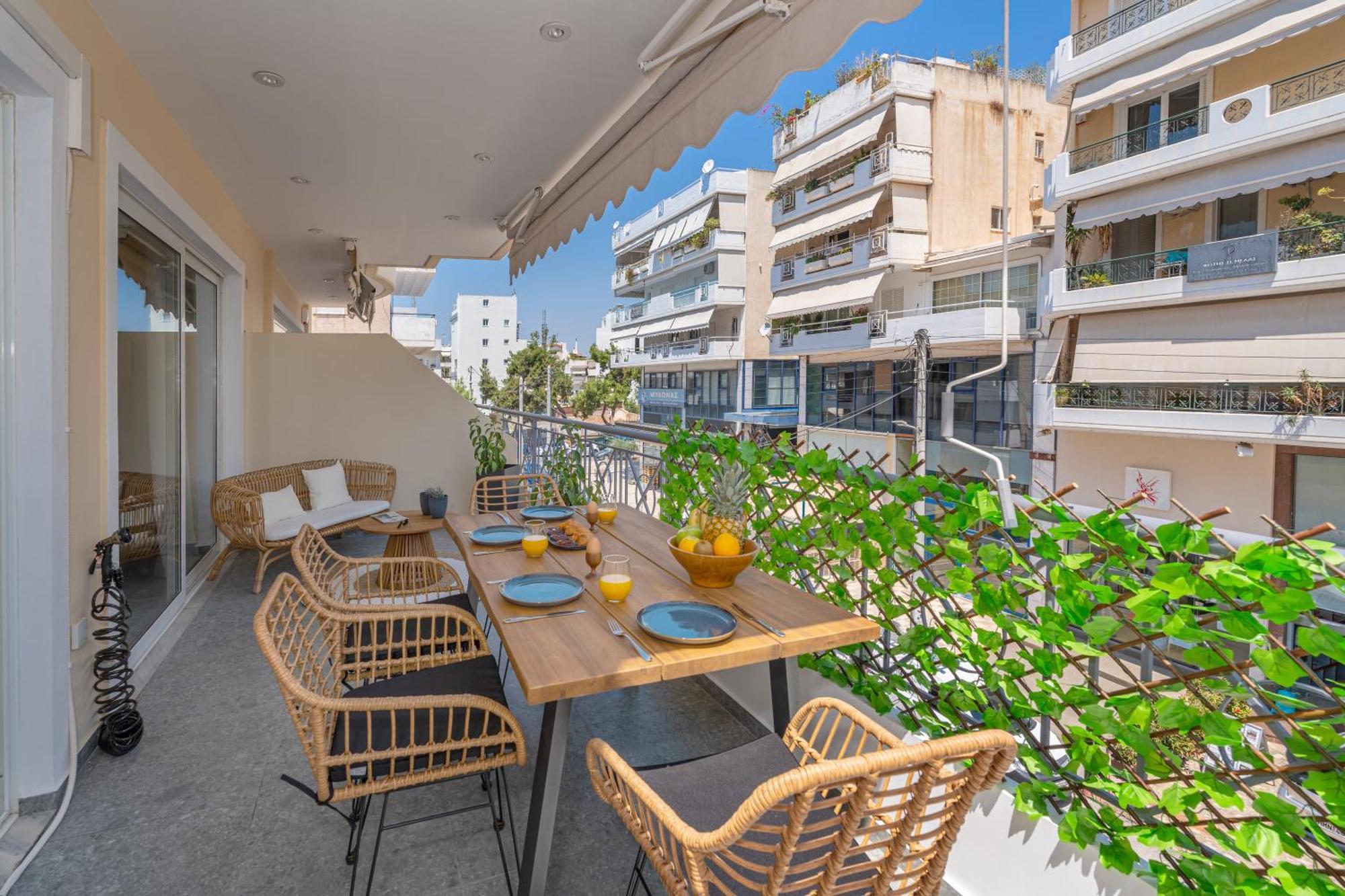 Luxurious Coastal Retreat In Central Glyfada Athens Ngoại thất bức ảnh