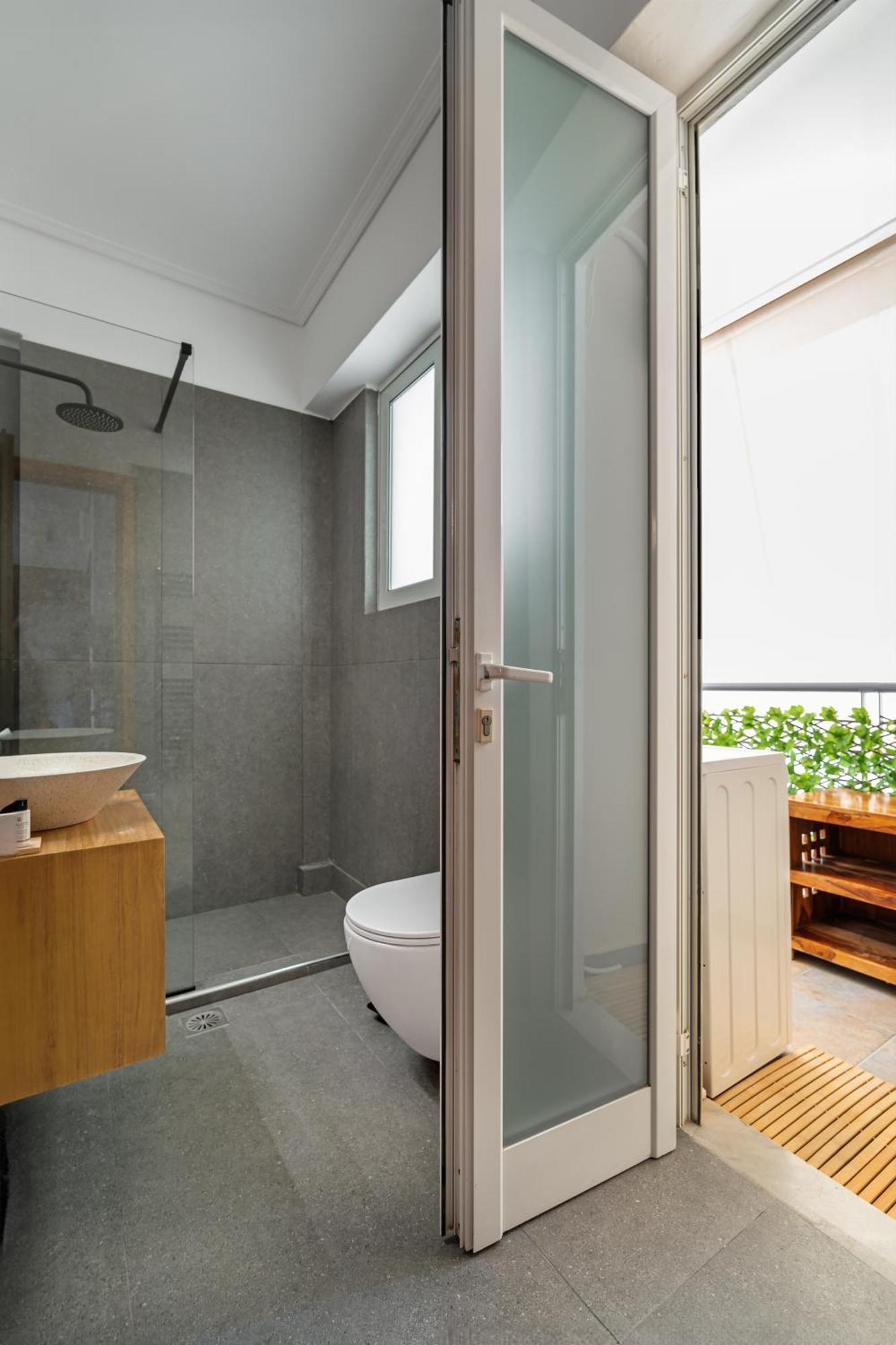 Luxurious Coastal Retreat In Central Glyfada Athens Ngoại thất bức ảnh