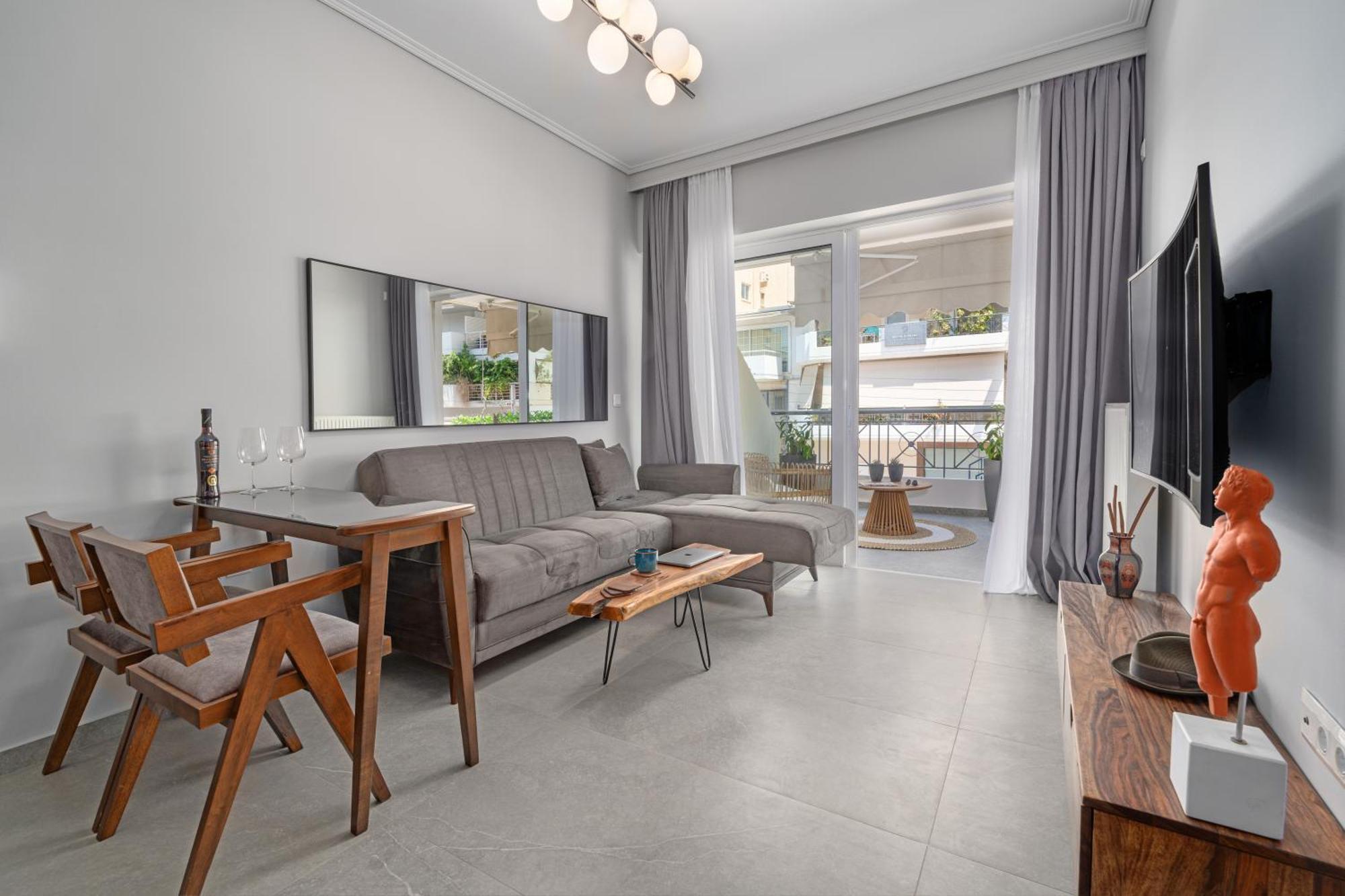 Luxurious Coastal Retreat In Central Glyfada Athens Ngoại thất bức ảnh